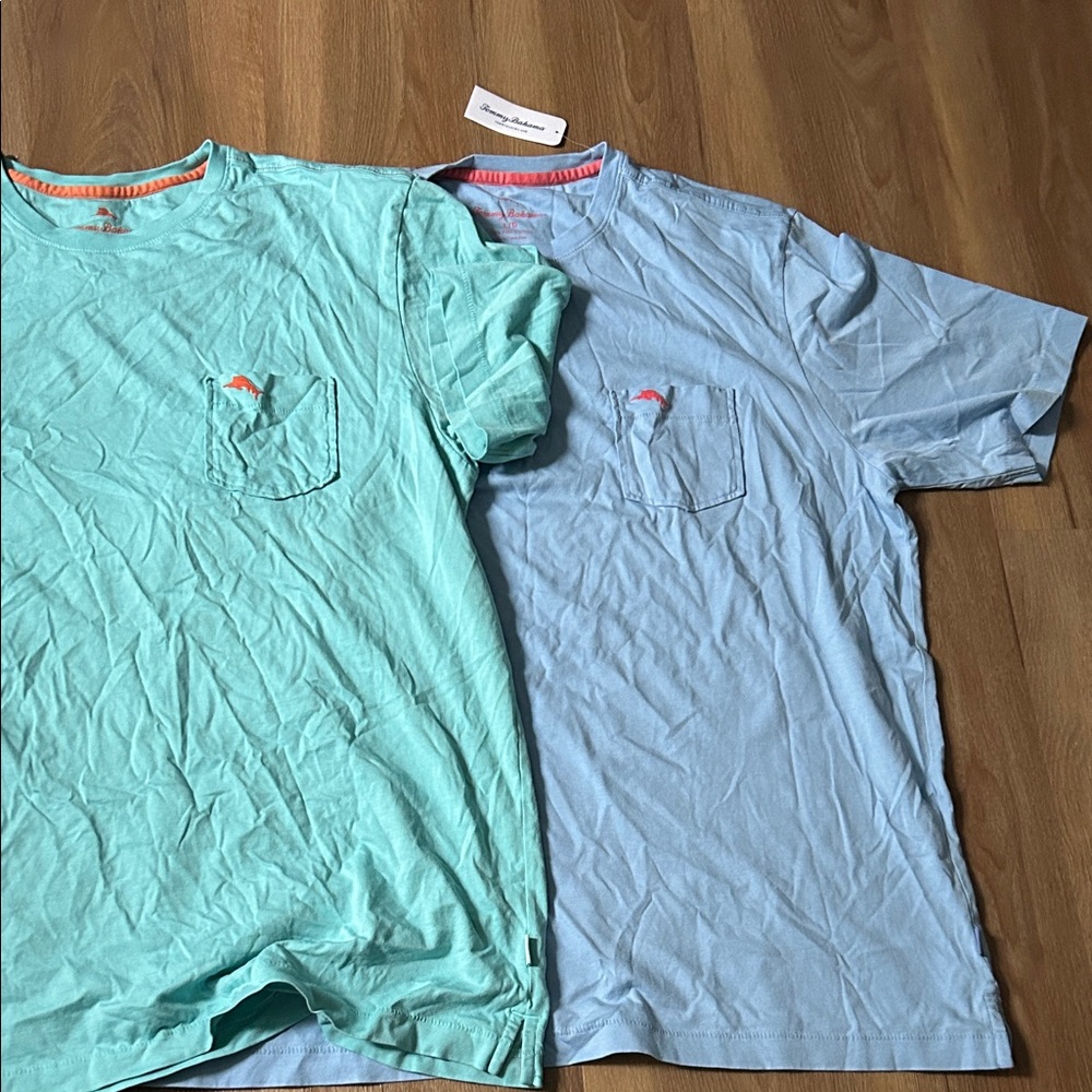 Tommy Bahama Aqua and Light Blue Short Sleeve Tees